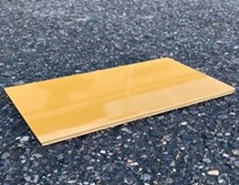 ダンボール03